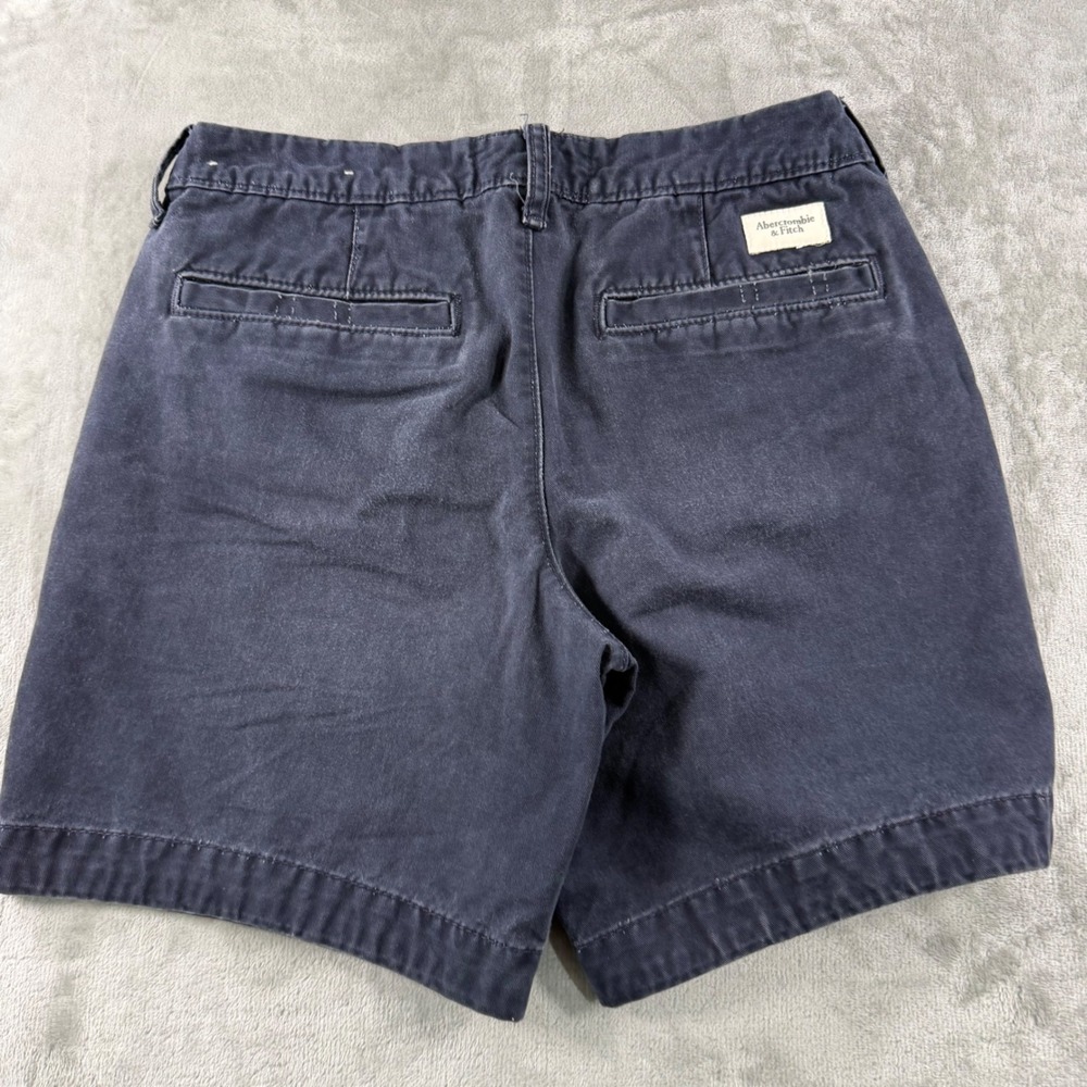Abercrombie & Fitch Mens Navy Blue Chino Shorts Button Fly Size 30 - Picture 2 of 7